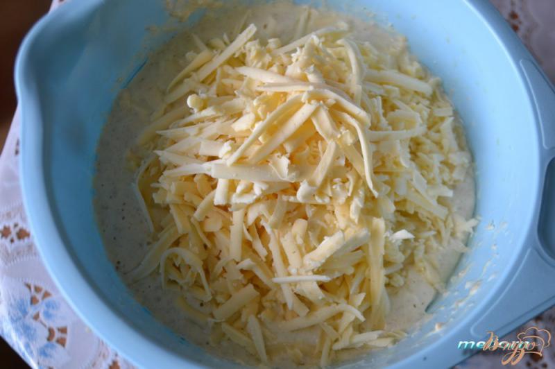 Фото приготовление рецепта: Кексы овсяные с сыром шаг №4