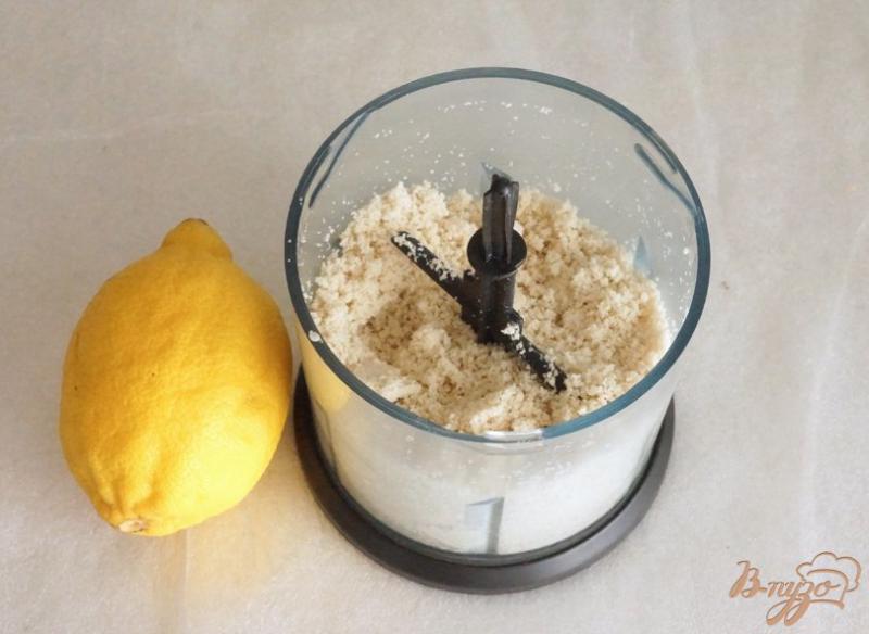 Фото приготовление рецепта: Кунжутное мороженое с лимоном шаг №2
