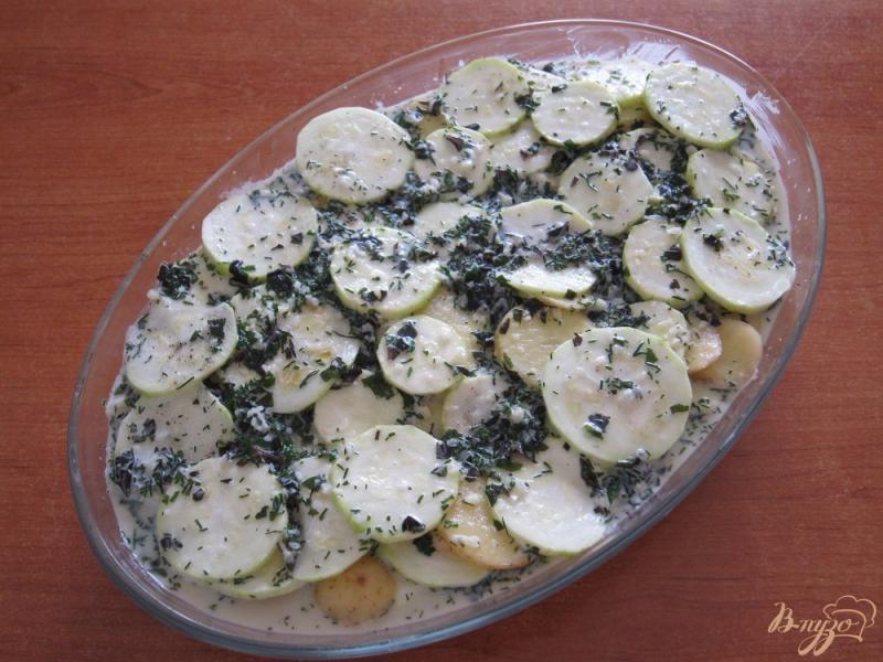 Фото приготовление рецепта: Запеканка из картофеля с кабачками шаг №8