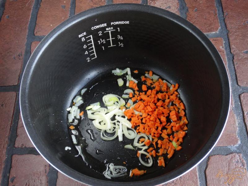 Фото приготовление рецепта: Рисовая каша с черной фасолью шаг №1
