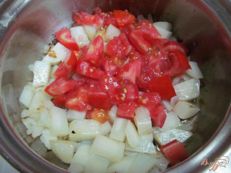 Фото приготовление рецепта: Суп из кильки в томате шаг №3