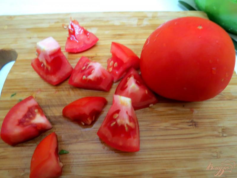 Фото приготовление рецепта: Салат с рукколой и с помидорами шаг №3