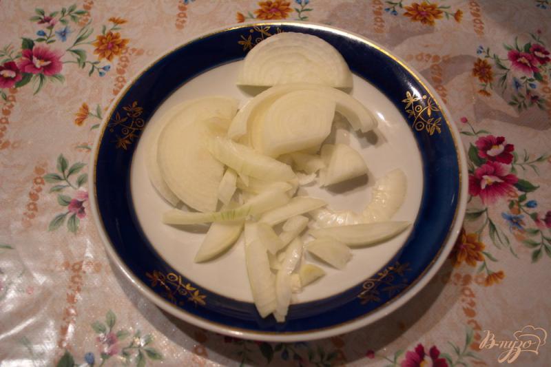 Фото приготовление рецепта: Рагу из кабачков с чесноком и яйцом шаг №1