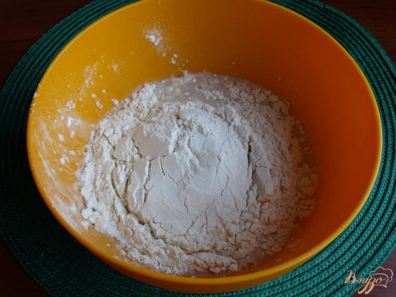 Фото приготовление рецепта: Хлеб с пшеничными отрубями шаг №2
