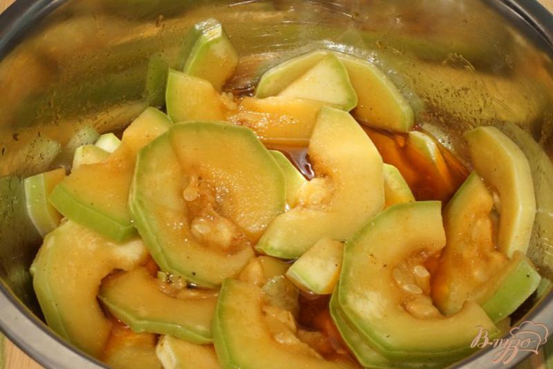Фото приготовление рецепта: Вяленые баклажаны в сушилке+кабачки шаг №8