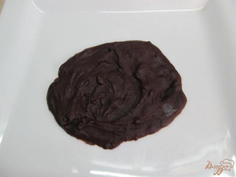 Фото приготовление рецепта: Шоколадный десерт с творогом и апельсином шаг №6