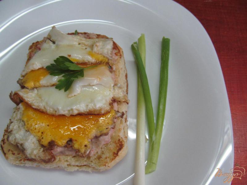 Фото приготовление рецепта: Бутерброд на завтрак шаг №5