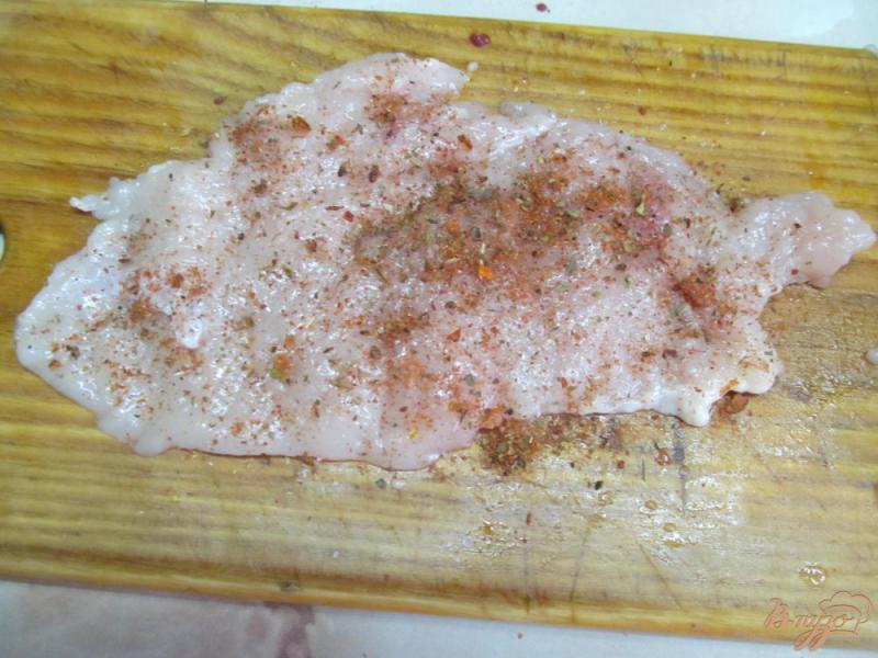 Фото приготовление рецепта: Фаршированное куриное филе шаг №3