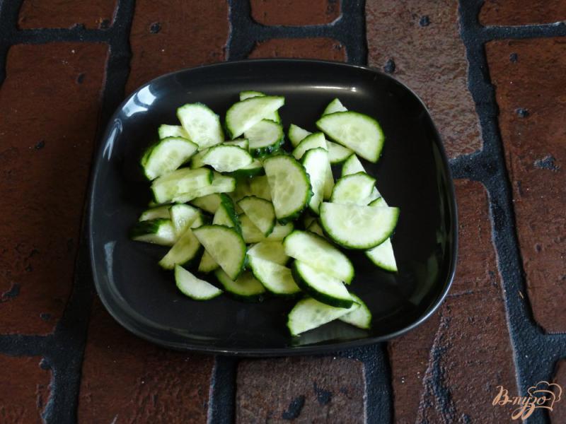 Фото приготовление рецепта: Овощной салат с дайконом шаг №1