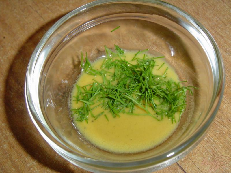 Фото приготовление рецепта: Салат с заправкой горчичной шаг №4