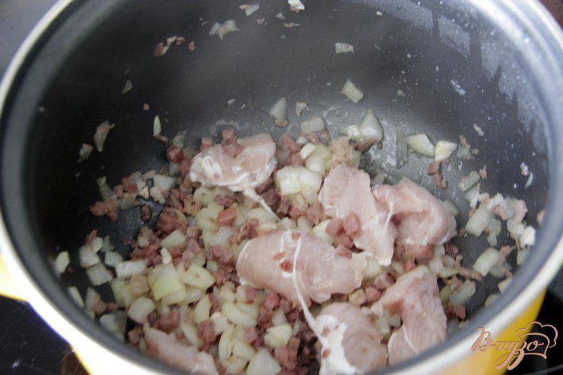 Фото приготовление рецепта: Венгерский куриный суп  с овощами шаг №2