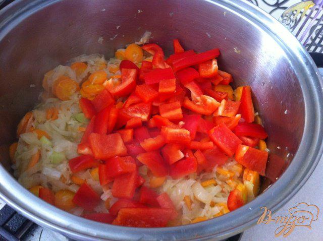 Фото приготовление рецепта: Баклажаны тушеные с овощами шаг №6