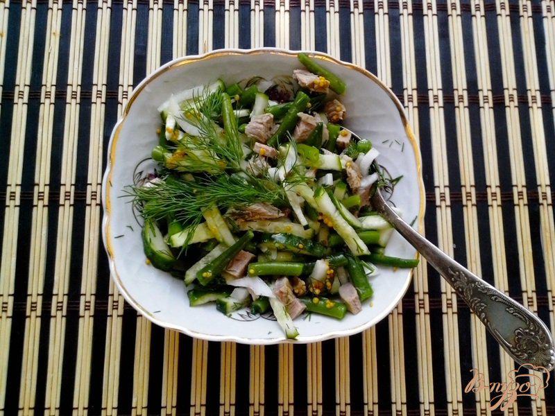 Фото приготовление рецепта: Салат со стручковой фасолью и говядиной шаг №3