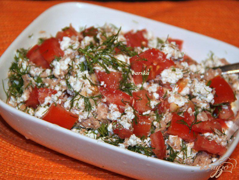 Фото приготовление рецепта: Творожный салат  с тунцом шаг №4