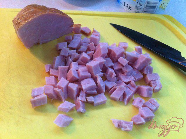 Фото приготовление рецепта: Салат картофельный с ветчиной шаг №4