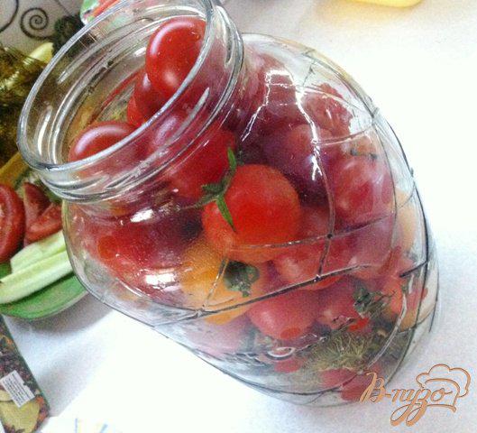 Фото приготовление рецепта: Маринованные помидоры черри шаг №2