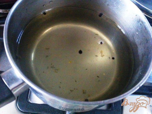Фото приготовление рецепта: Маринованные помидоры черри шаг №4