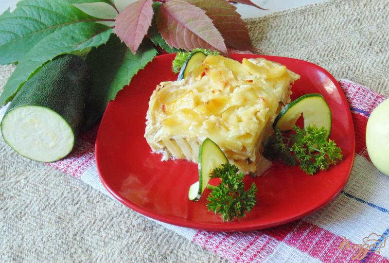Фото приготовление рецепта: Картофель запечённый с яблоками и цуккини шаг №11