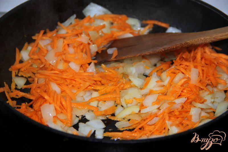 Фото приготовление рецепта: Горшочки со свининой и картофелем в сливочно-горчичном соусе шаг №3