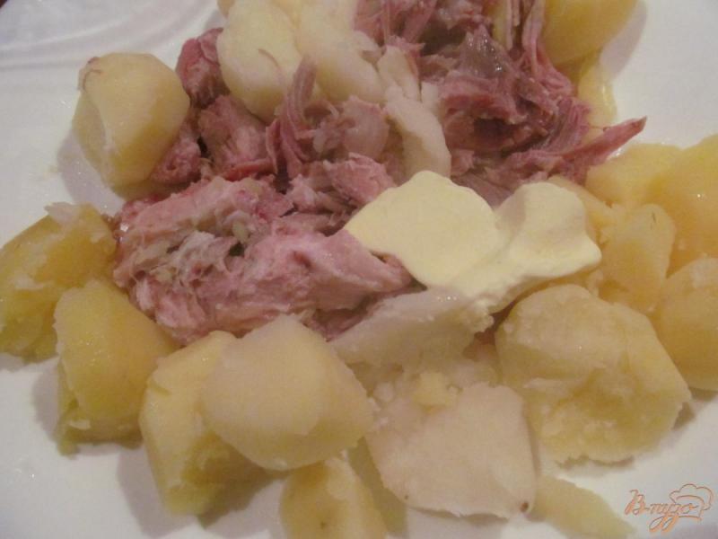 Фото приготовление рецепта: Картофель с мясо по-деревенски шаг №3