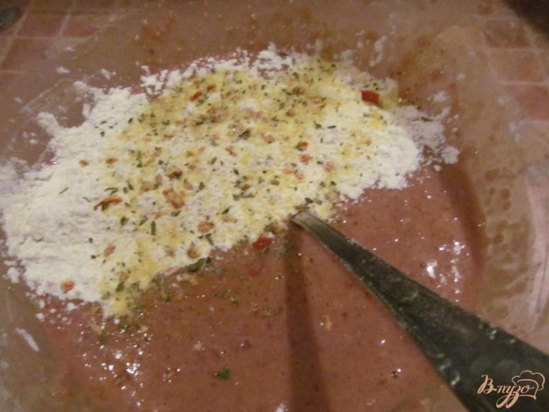 Фото приготовление рецепта: Печеночные тортики порционные шаг №2