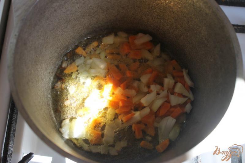 Фото приготовление рецепта: Суп - пюре с кабачка и перца шаг №3