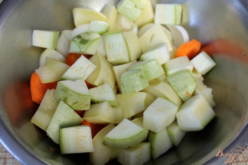 Фото приготовление рецепта: Мясо ягненка запеченое с овощами в рукаве шаг №3
