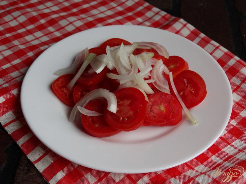 Фото приготовление рецепта: Овощной салатик с мятой и лаймовой заправкой шаг №2