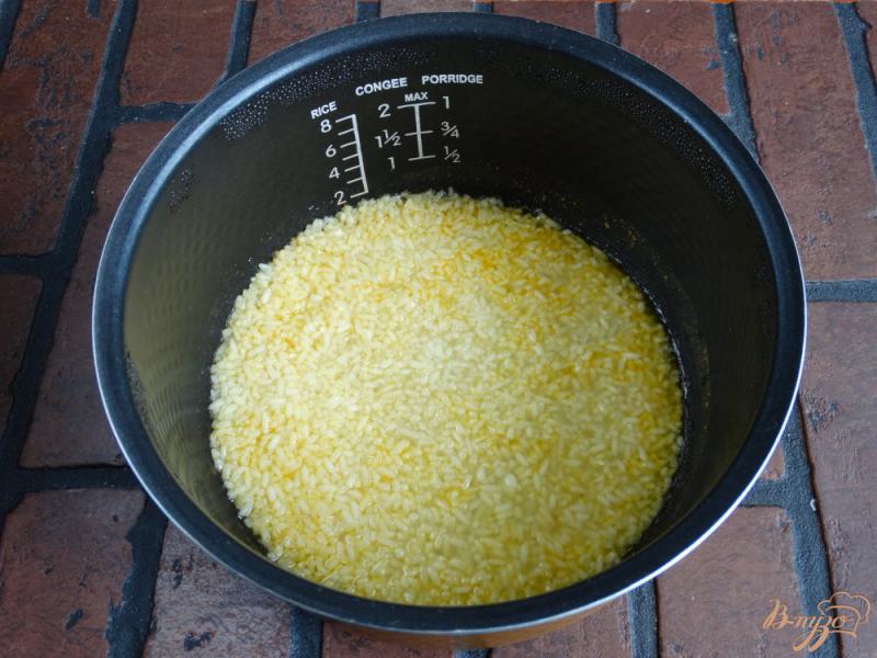 Фото приготовление рецепта: Стейк горбуши с рисовым гарниром в мультиварке шаг №5