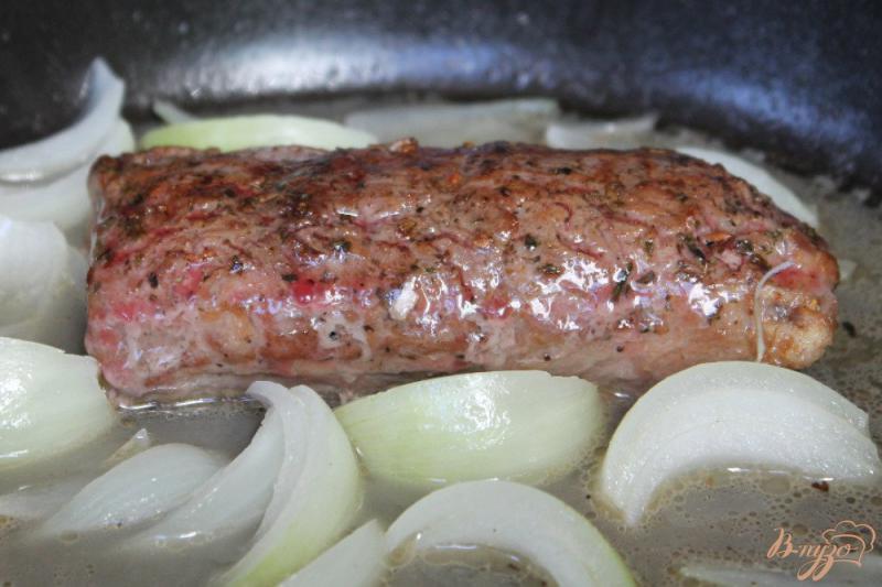 Фото приготовление рецепта: Мясо ягненка с кисло-сладким соусом из алычи шаг №3
