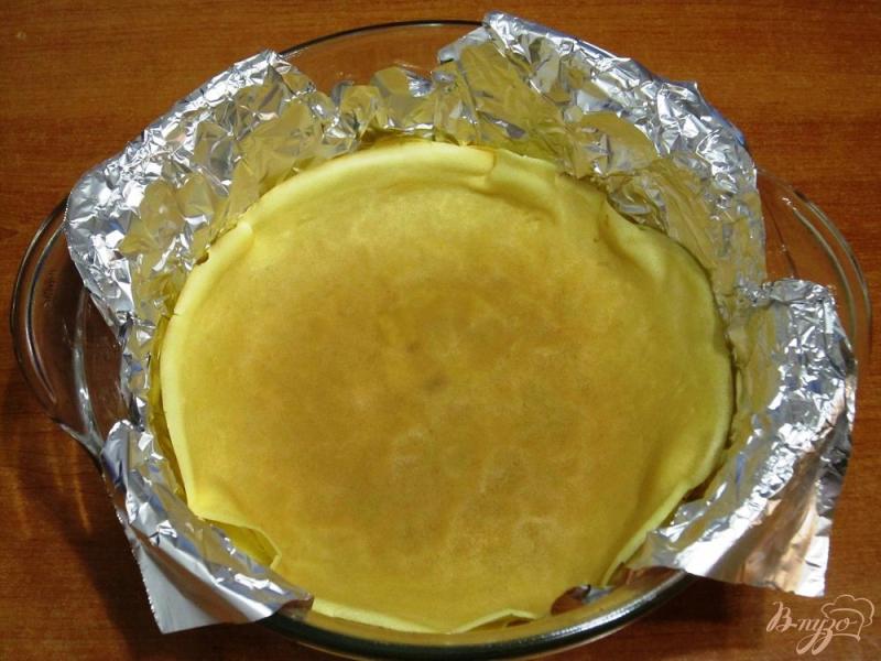 Фото приготовление рецепта: Блинный пирог с куриной печенкой шаг №9