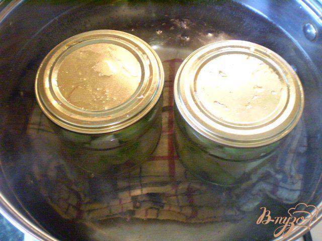 Фото приготовление рецепта: Зеленые помидоры черри на зиму шаг №6