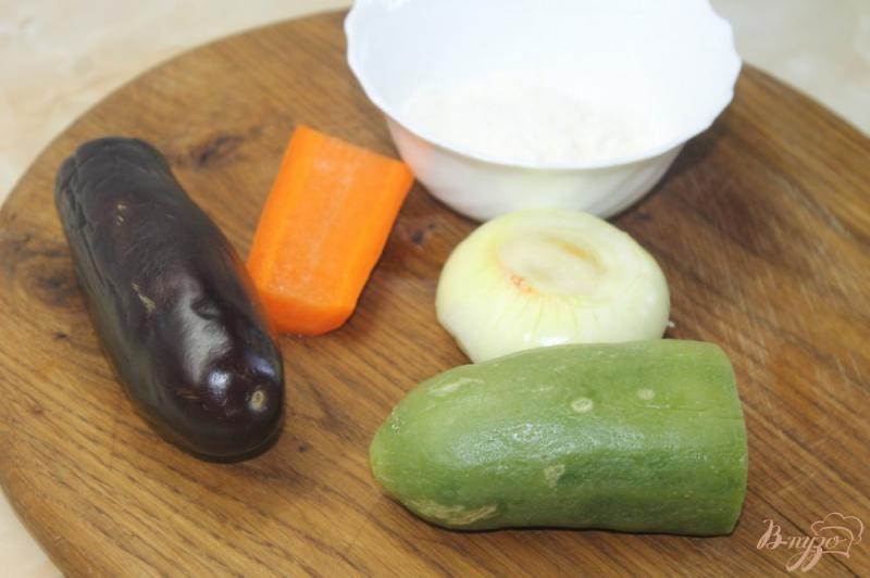 Фото приготовление рецепта: Овощи в кляре с соевым соусом шаг №1