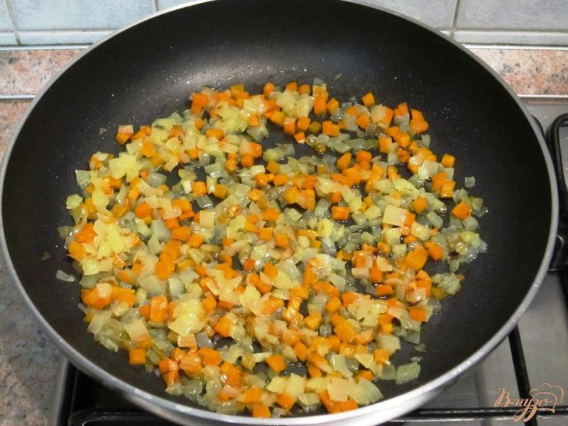 Фото приготовление рецепта: Овощной суп-пюре с тилапией шаг №4