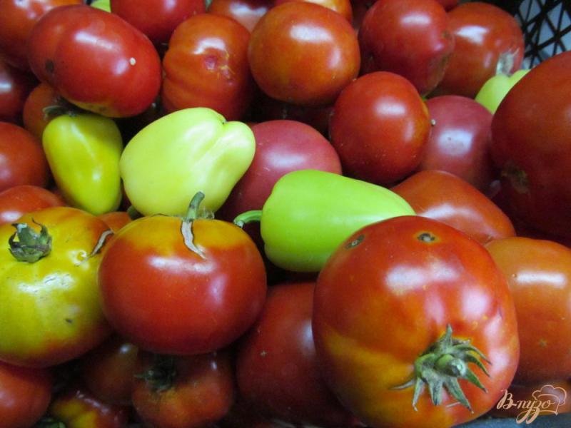 Фото приготовление рецепта: Вяленые помидоры в сушилке шаг №1