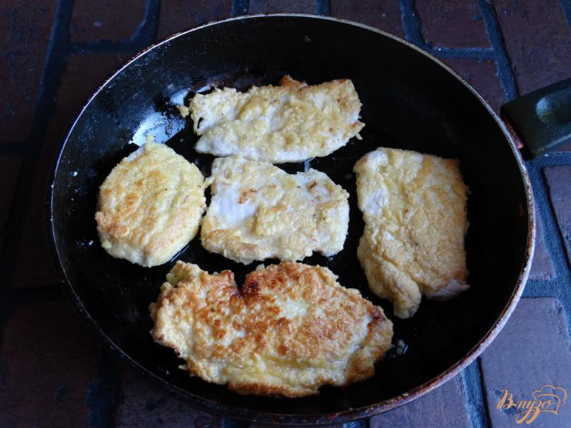 Фото приготовление рецепта: Куриное филе в кефирно-лаймовом маринаде шаг №8