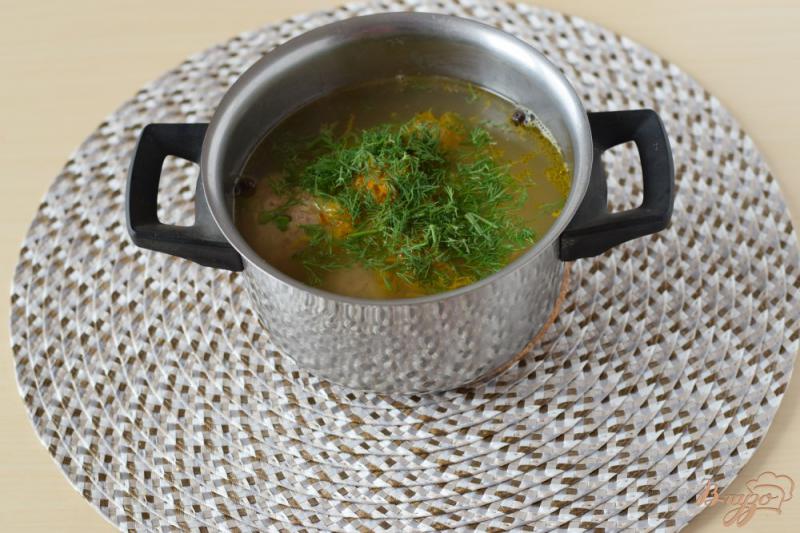 Фото приготовление рецепта: Быстрый рыбный суп с тунцом шаг №8