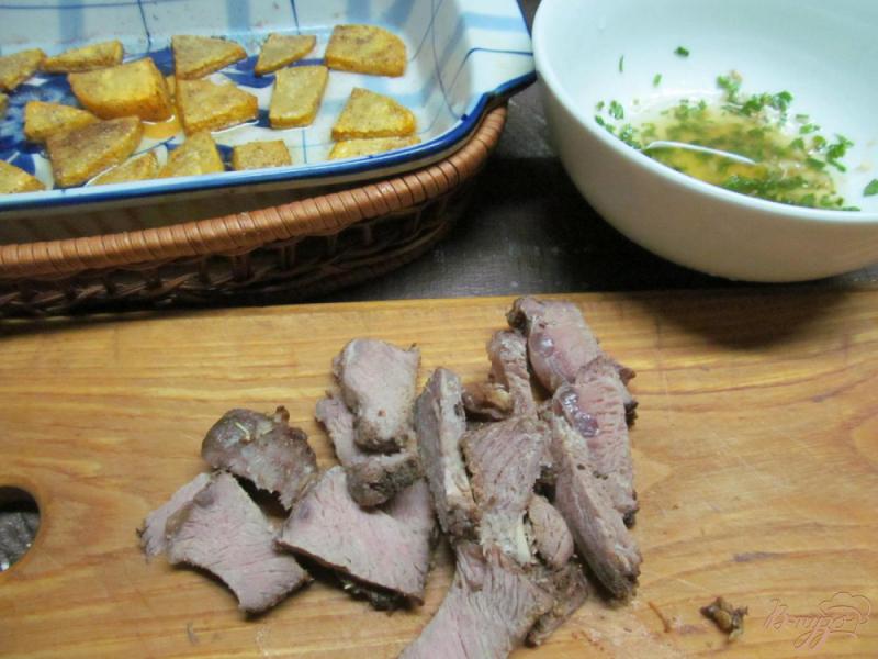 Фото приготовление рецепта: Салат из тыквы с говядиной шаг №4