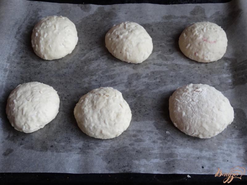 Фото приготовление рецепта: Хлебные булочки с рисом шаг №8
