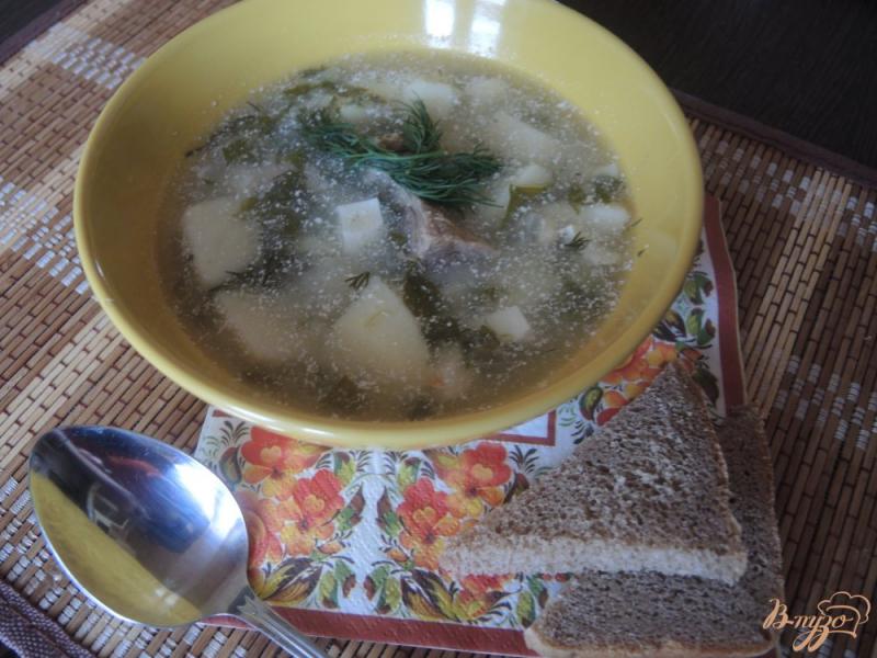 Фото приготовление рецепта: Зелёный суп с щавелем, яйцом и мясом шаг №12