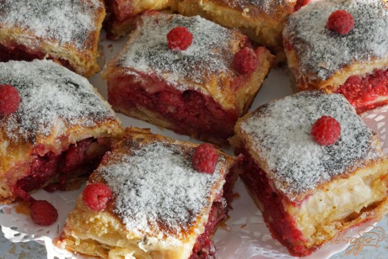 Фото приготовление рецепта: Хорватский пирог с малиной шаг №12