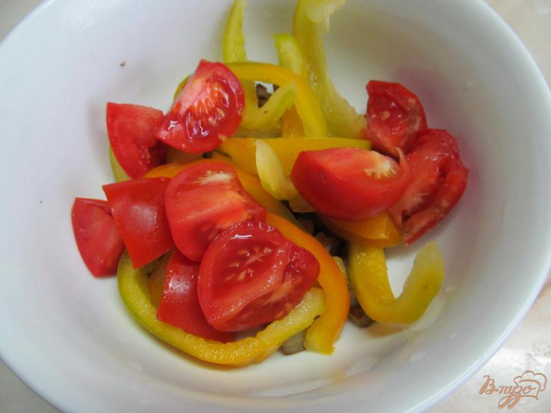 Фото приготовление рецепта: Салат из жареных баклажан шаг №4