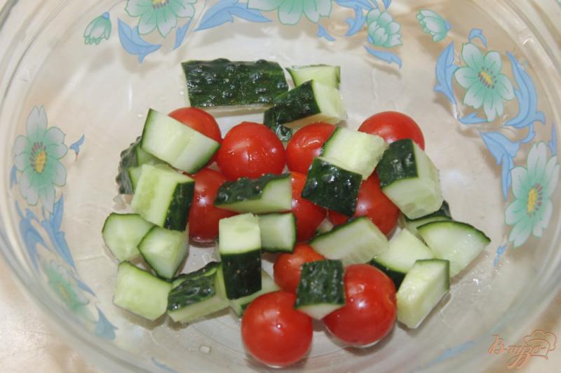 Фото приготовление рецепта: Салат с печенью и грибами с твердым сыром шаг №4