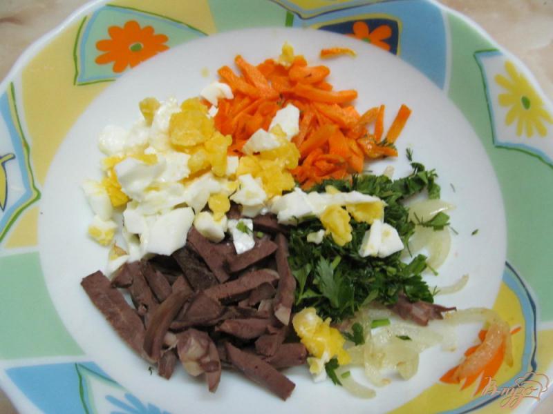 Фото приготовление рецепта: Салат из сердца с овощами шаг №5