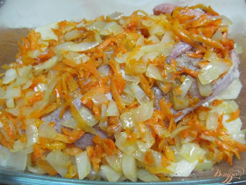 Фото приготовление рецепта: Запеканка с цыпленком и картофелем шаг №5