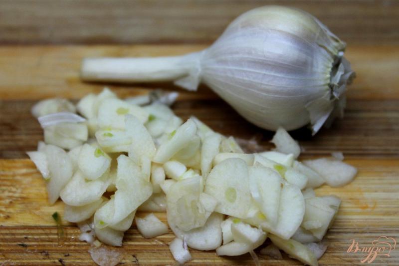 Фото приготовление рецепта: Овощное рагу из зеленых помидор и болгарского перца шаг №5