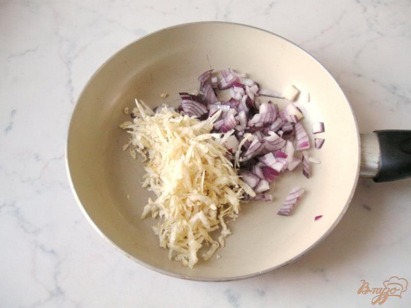 Фото приготовление рецепта: Салат из баклажанов с сельдереем шаг №5