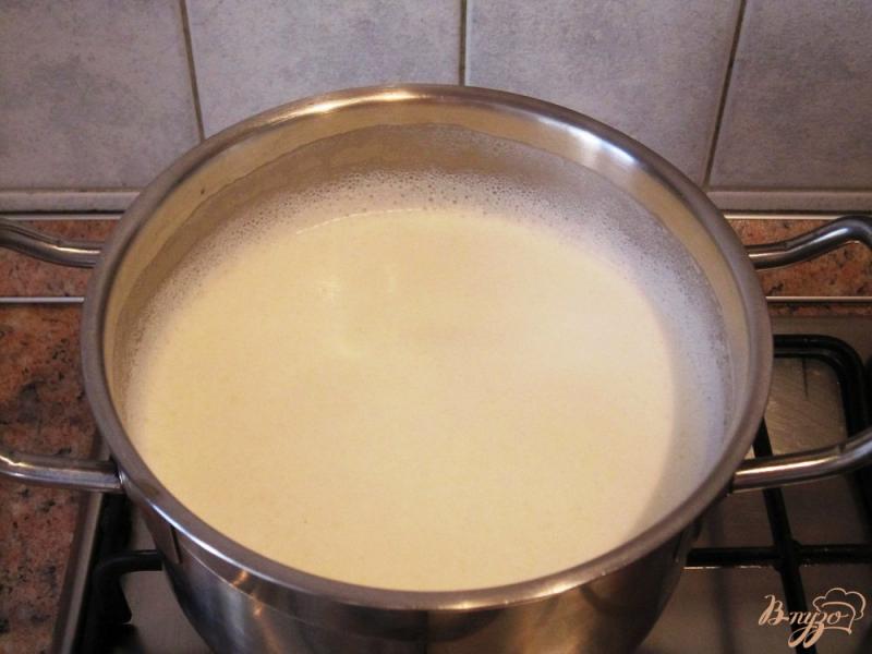 Фото приготовление рецепта: Рисовая каша на молоке шаг №3