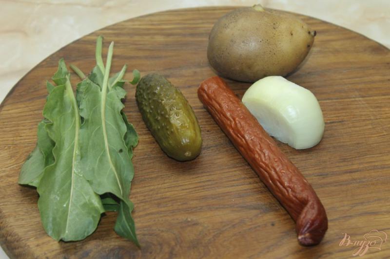 Фото приготовление рецепта: Салат с картофеля и охотничьих колбасок шаг №1