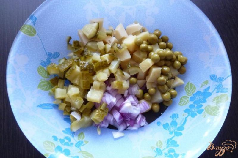 Фото приготовление рецепта: Салат с запеченной кетой и овощами шаг №2